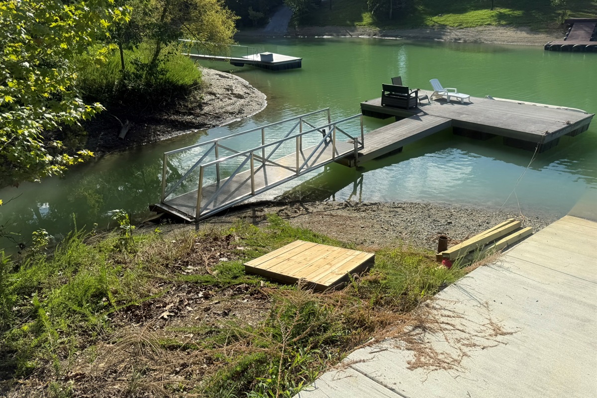 2nd dock for small cabin over garage
