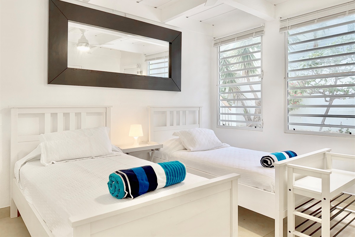 Second Bedroom ,2 twin or 1 king bed