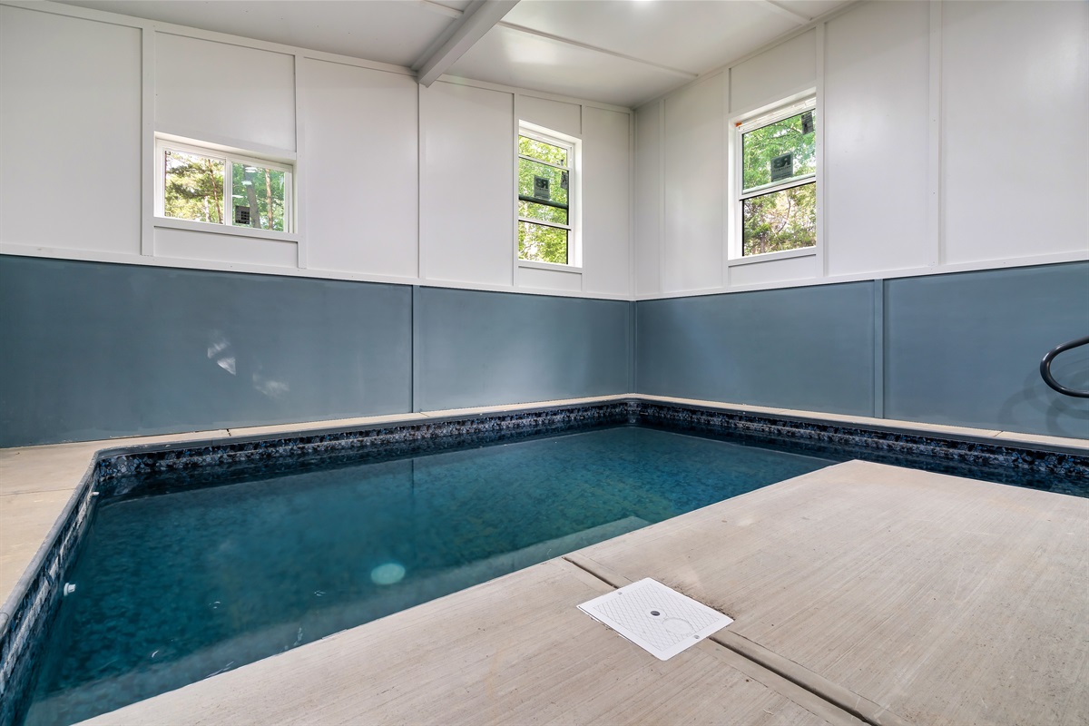 Mountain cabins with a private pool are rare! This is your opportunity to enjoy water fun no matter the weather outside.