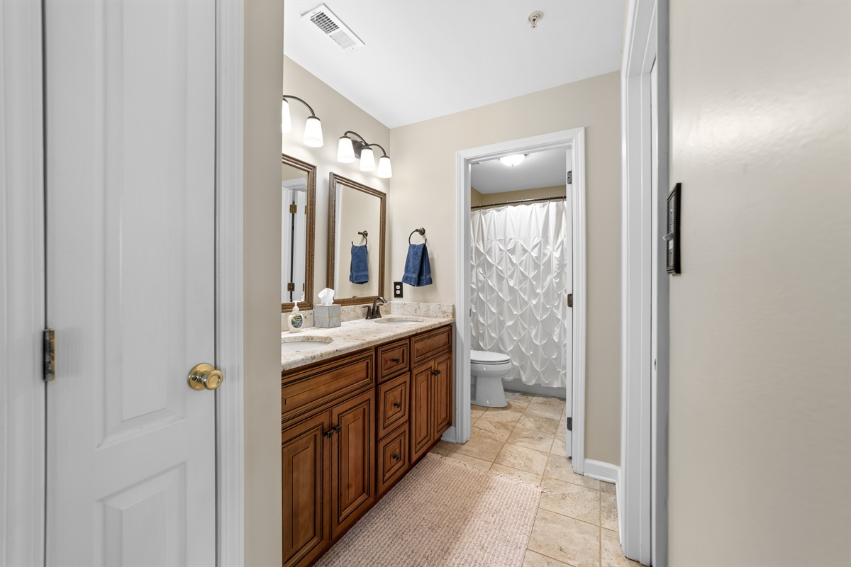 Primary Bathroom w Dual Vanities