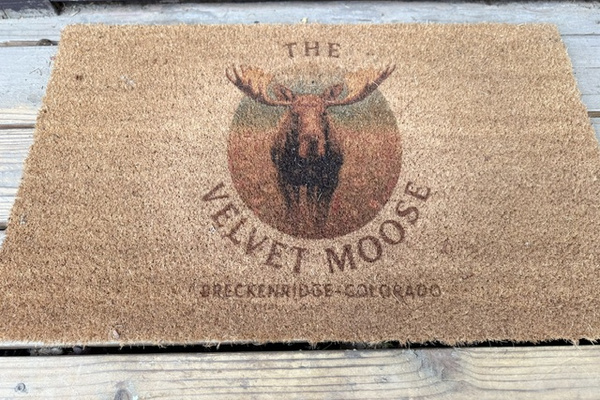 You’ve arrived at The Velvet Moose, a cozy creekside retreat near Breckenridge.