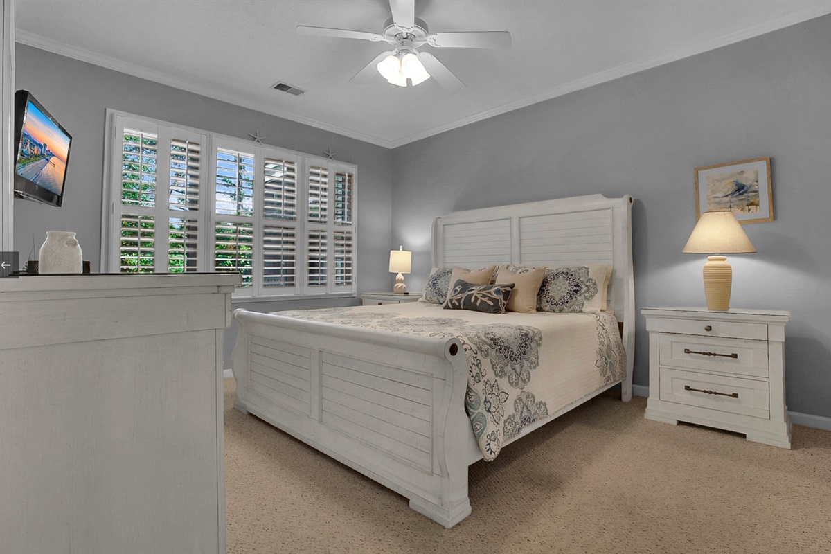 King in Main Bedroom