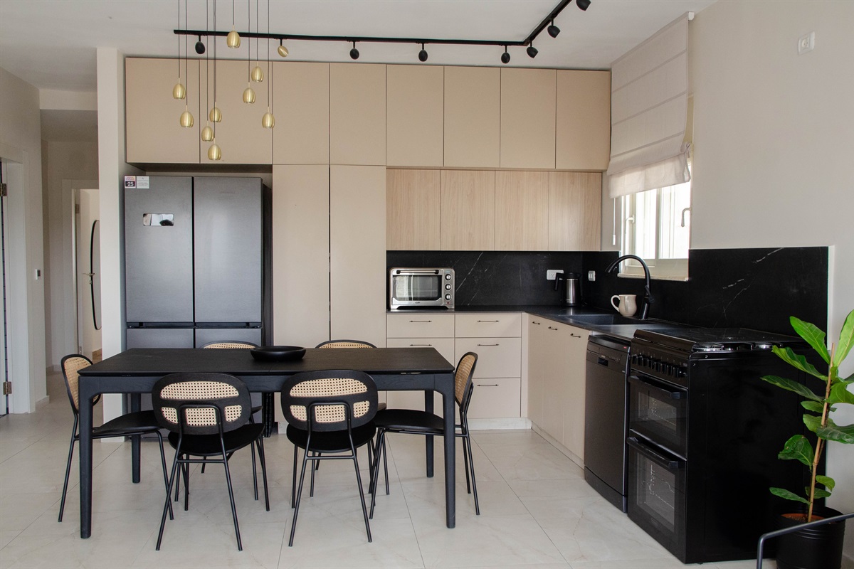 Dining / Kitchen