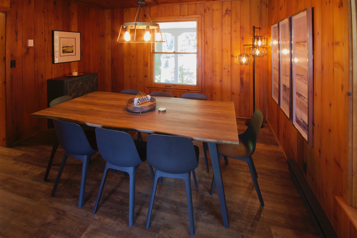 40dd2fde4d8f4c78b612848d3d79d4cd Large