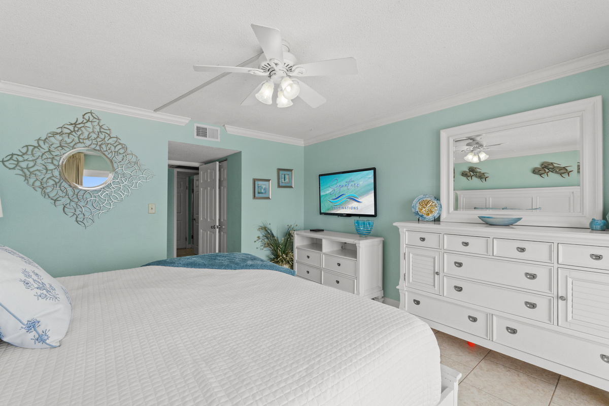 Living Room with Beach View and Queen Sleeper Sofa