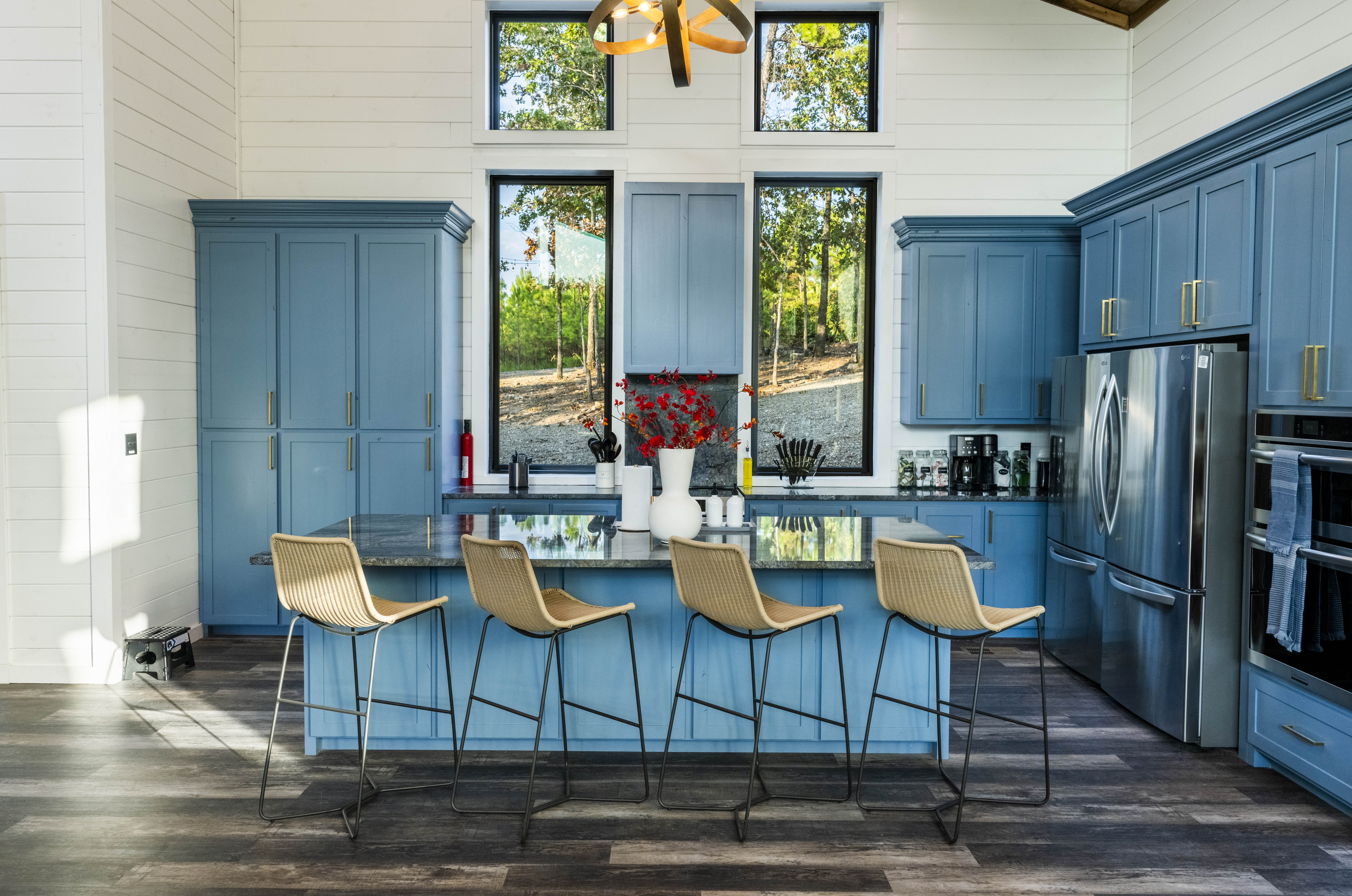Prepare your favorite meals in our beautifully designed , open-concept kitchen featuring modern appliances, ample counter space.