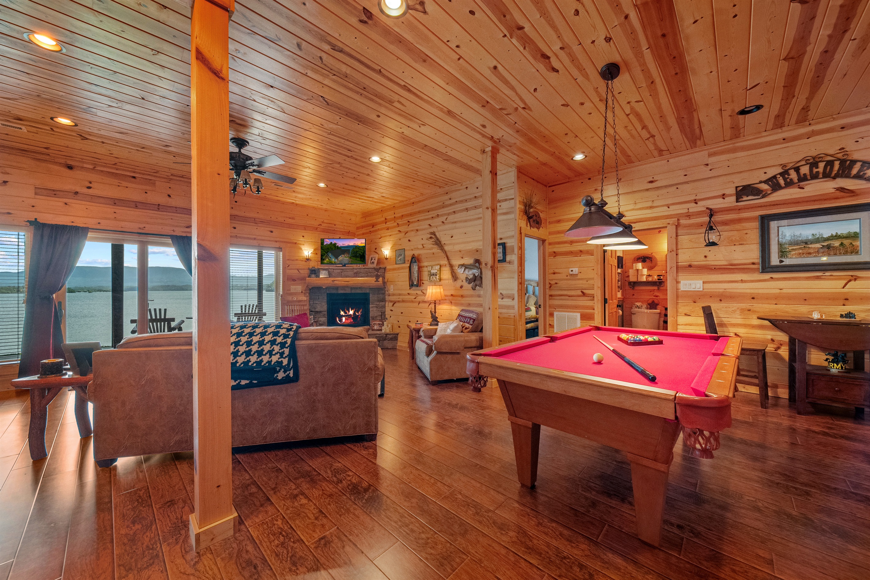 Family & Game Room (Bottom Floor)