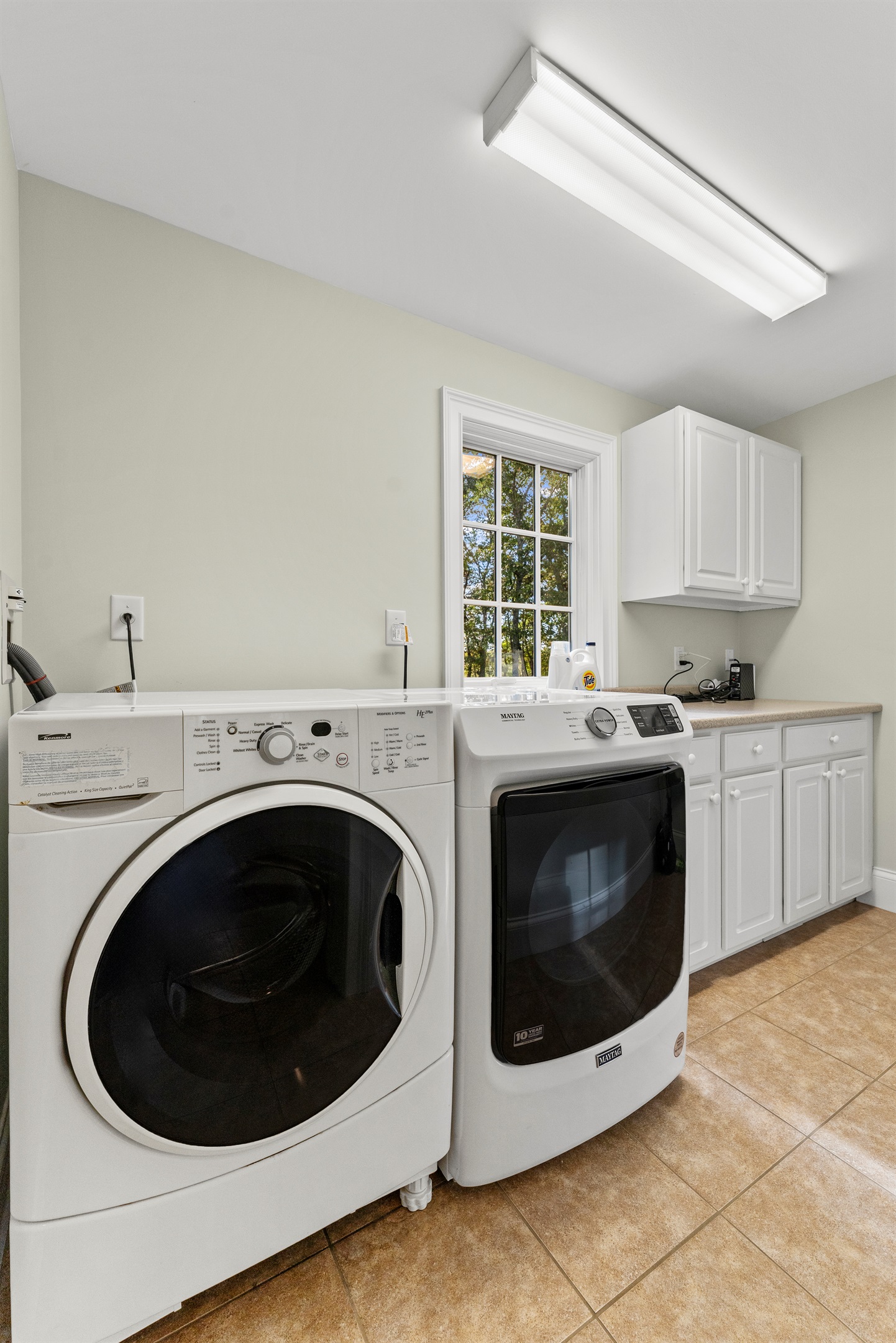 In-unit washer and dryer for easy, worry-free stays.