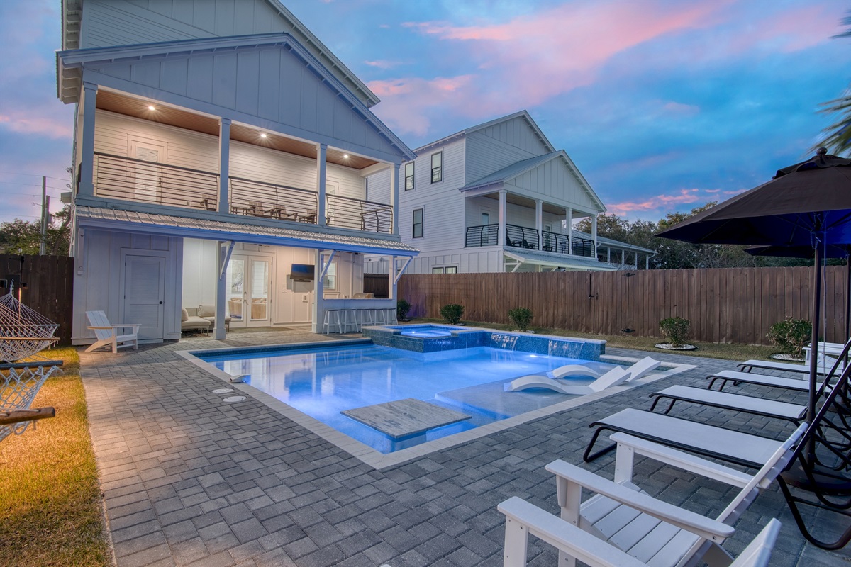 Pool with Built-In Dining Table
