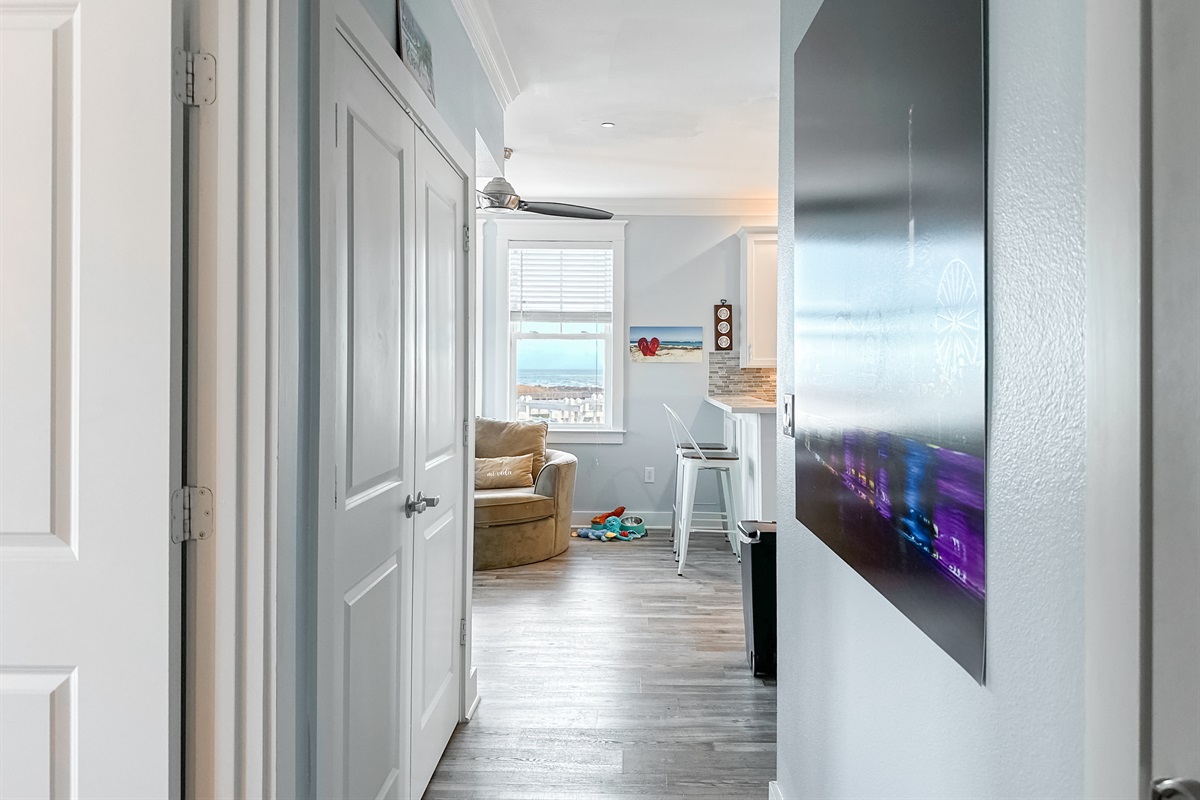 The laundry is in the hallway.