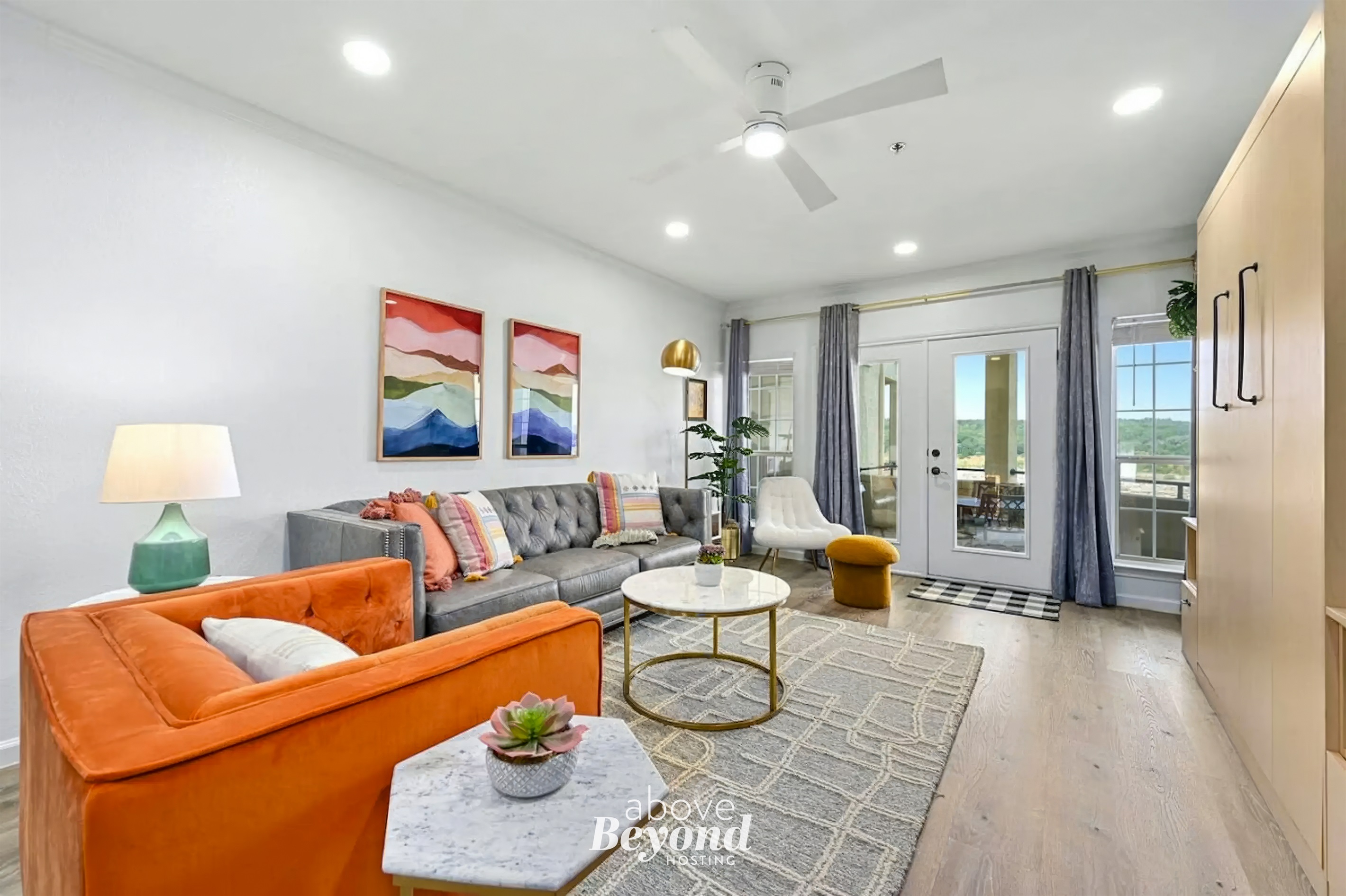 Pets Stay Free, Breezy, Stylish Island Elegance 4