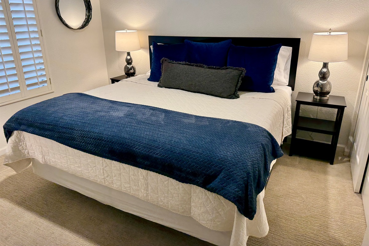 Bedroom 3: Third King Size Bed