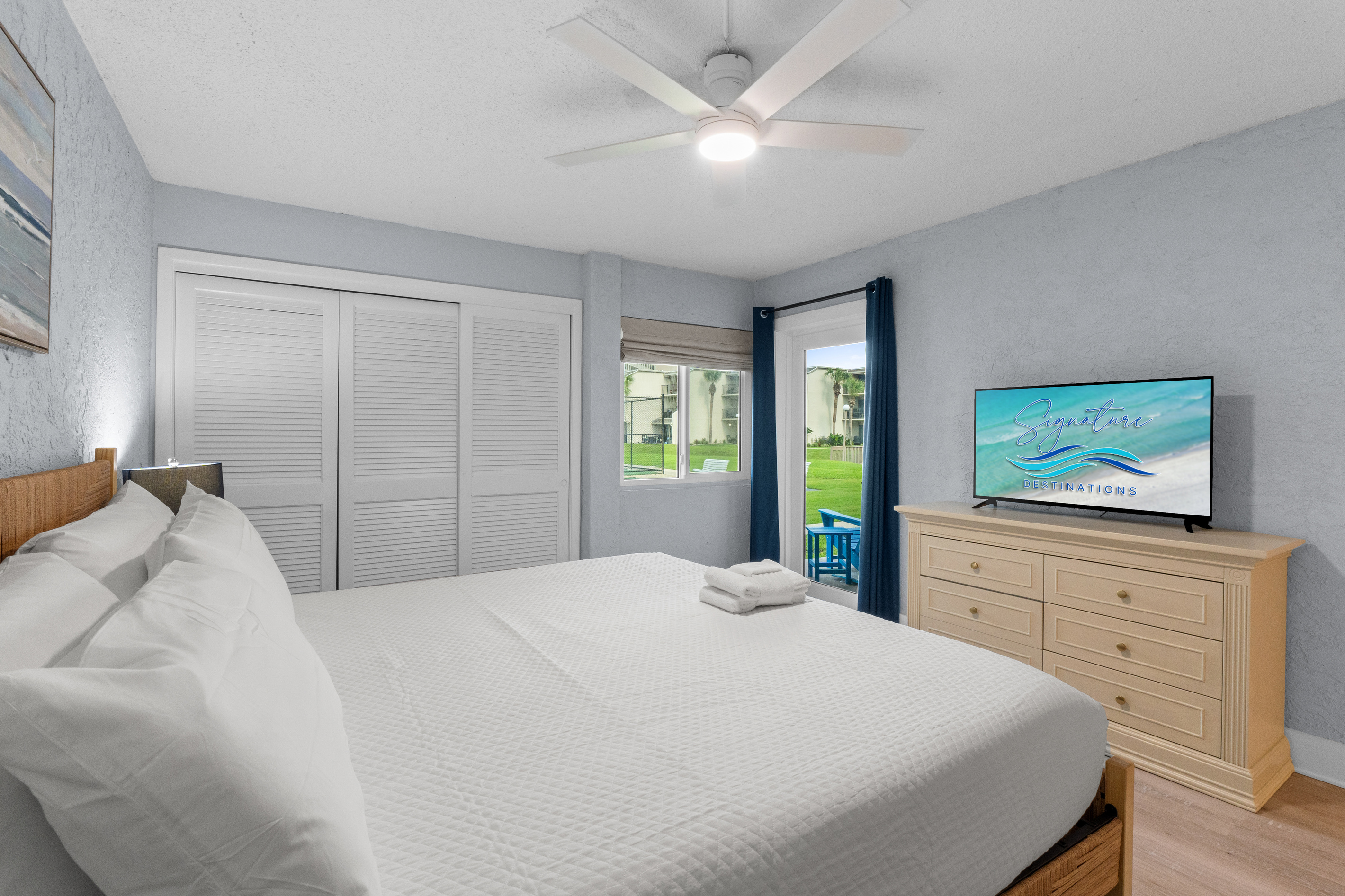 Master Bedroom with King Sized Bed