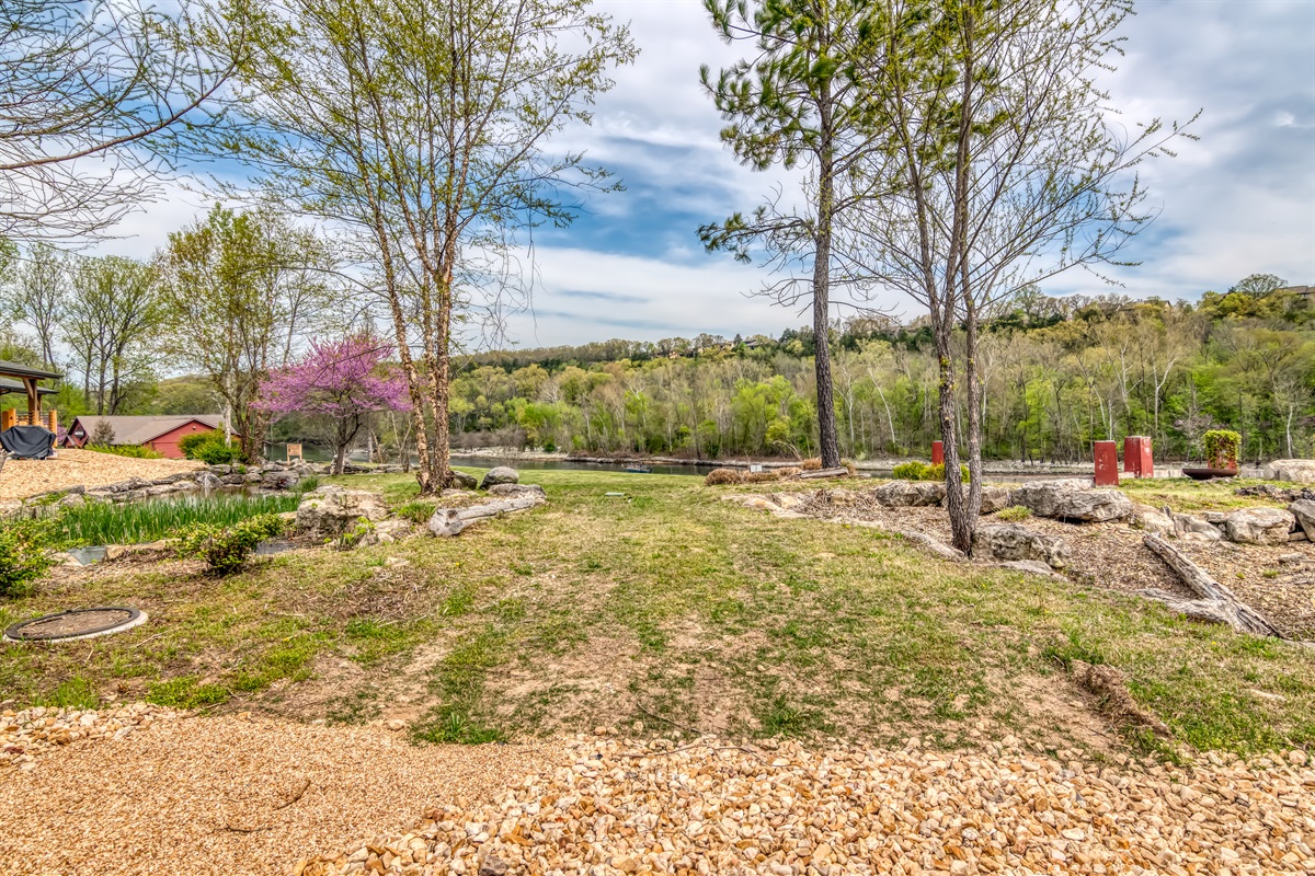 Views that will take your breath away. You may even spot one of our nesting eagles that frequent the lake.