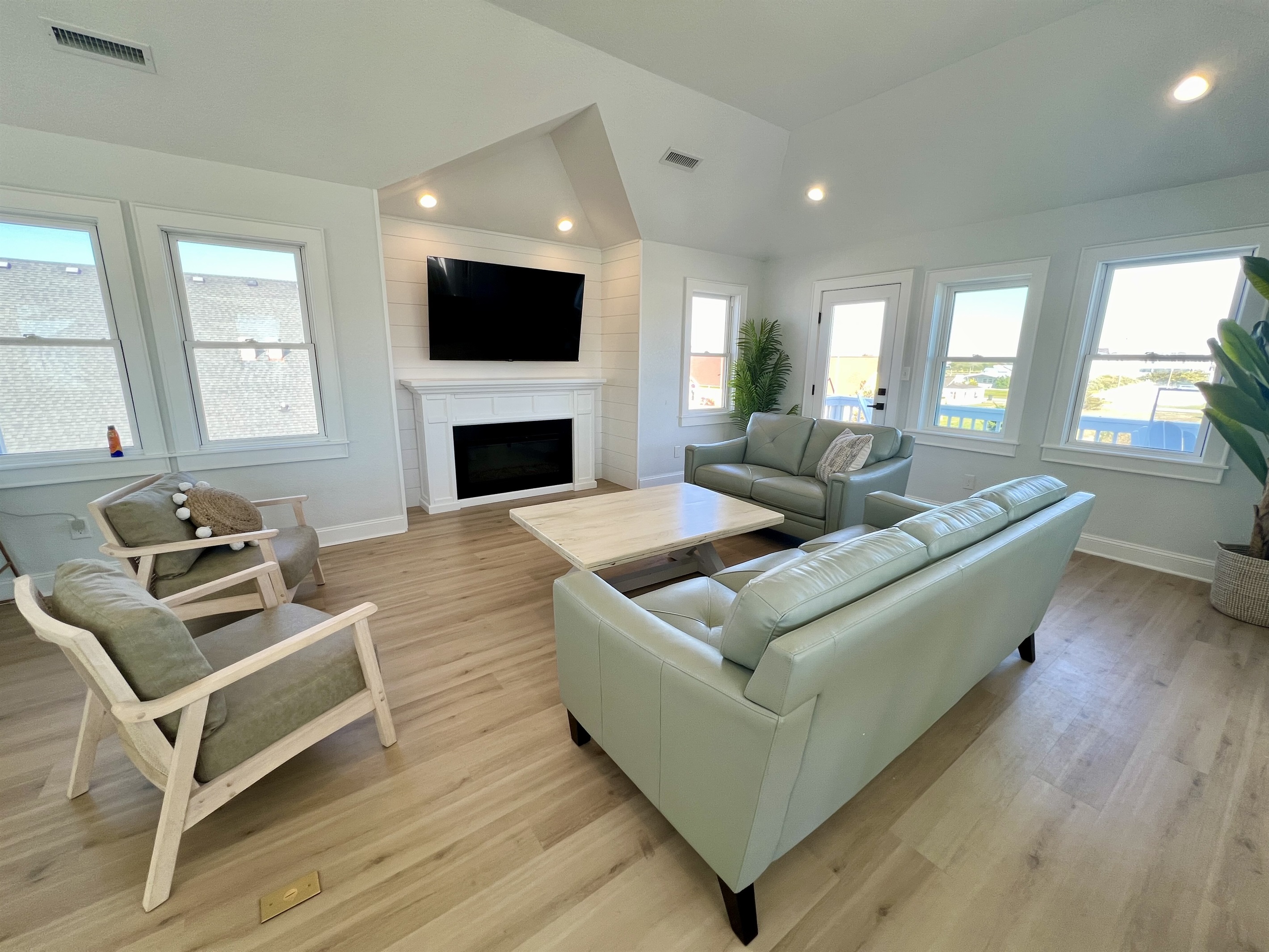 Comfy couches and chairs