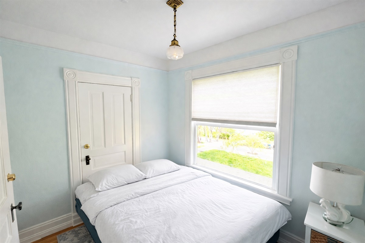 full-sized futon bed sleeps 1-2 guests