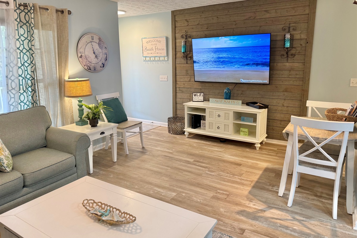 Newly Remodeled 2025! Living Room w/ queen sleeper sofa