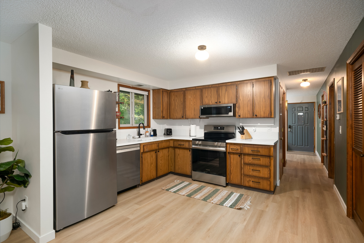 A vintage-inspired kitchen with all the modern essentials for cooking up a cabin feast.