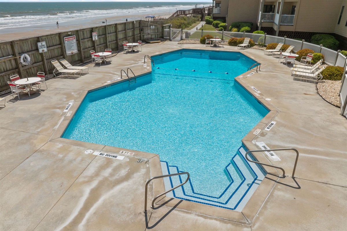 Community pool + grilling area for laid-back afternoons