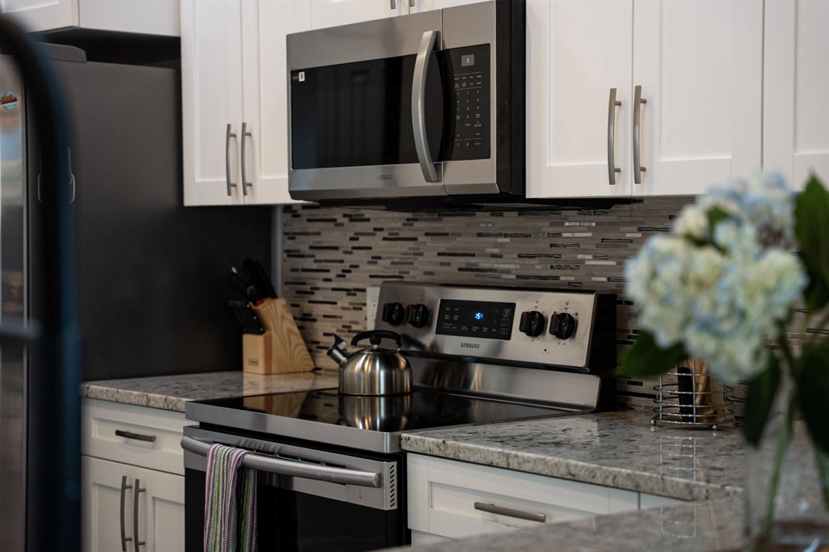 Fully stocked kitchen