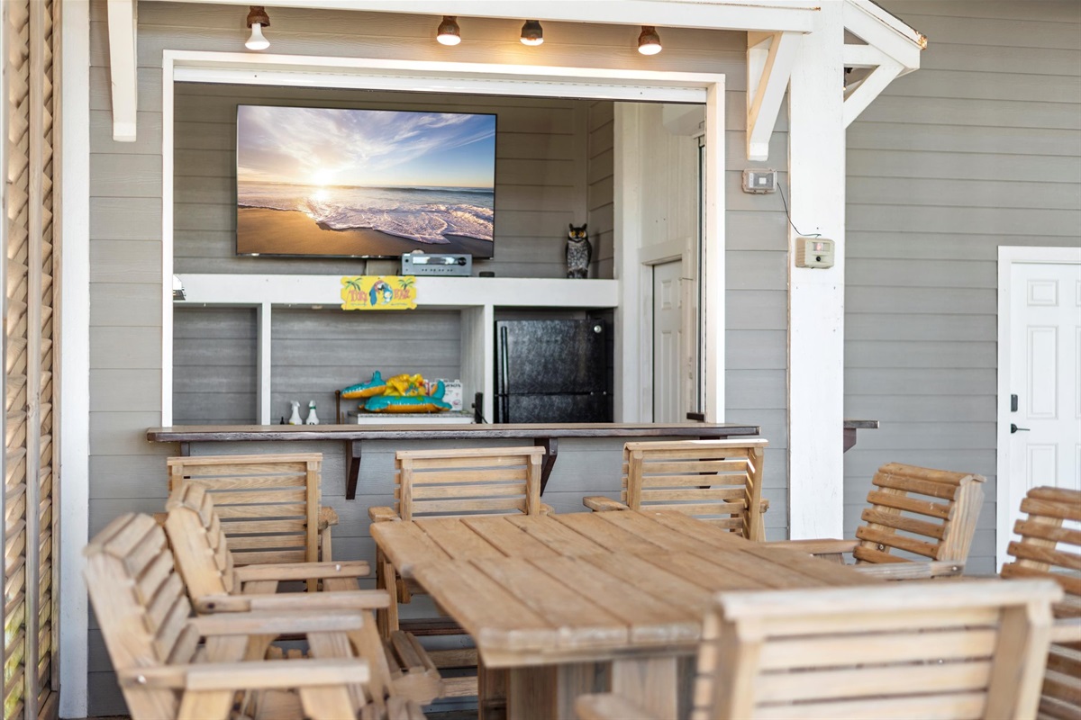 418e3036b71b43e6900c9d0dc252cc16 Large | Beachhouse | Texas | TX | Vacation Homes | Galveston | Crystal Beach | Kokomo | Breezy Days | Beachfront Elegance | Sunrise Serenity | Southern Sands Property Management, LLC