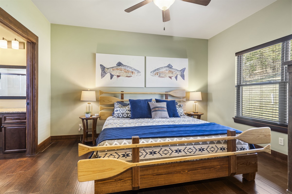 King Bedrooms #2 w/ ensuite bath