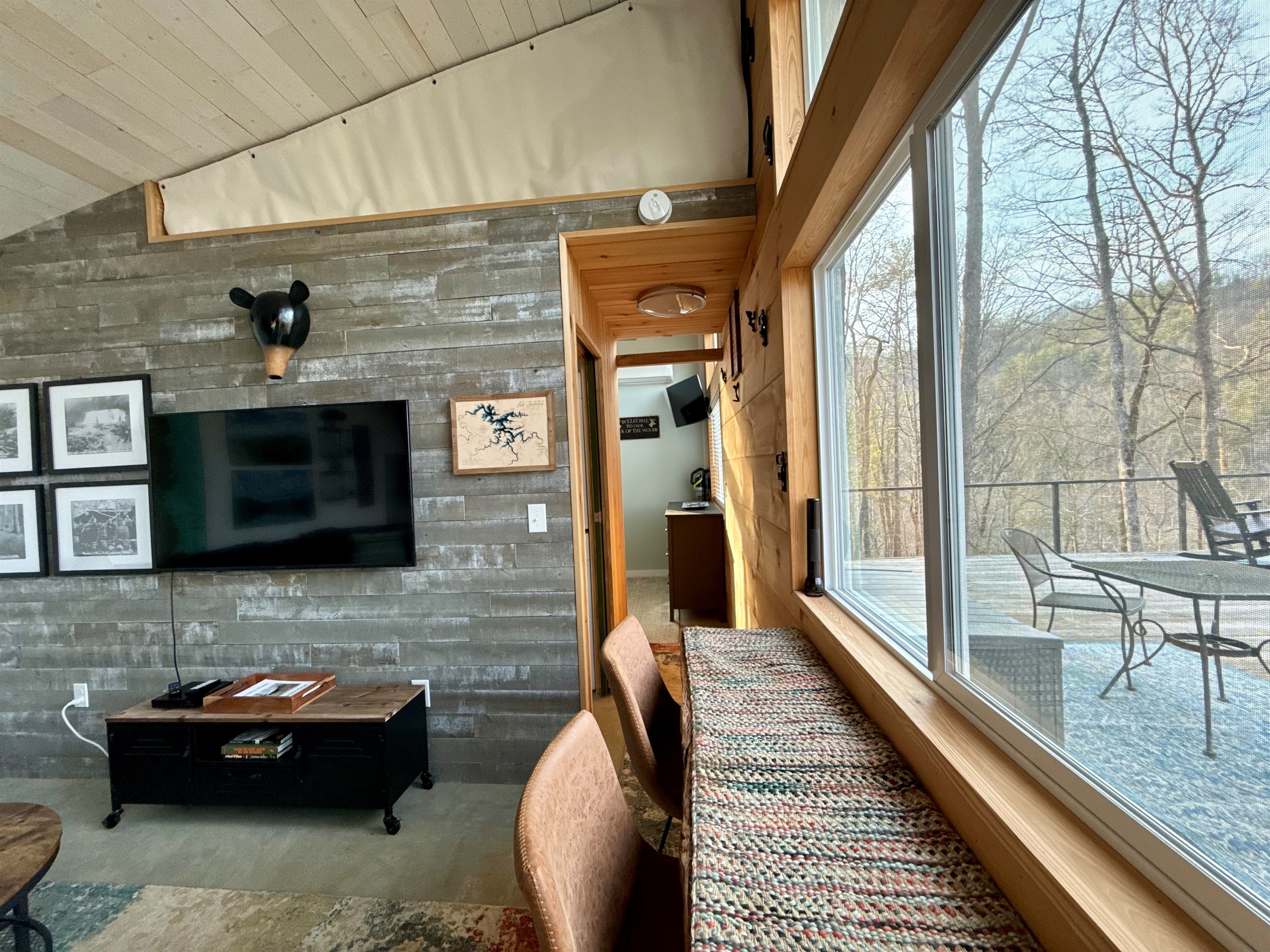 Breakfast, remote work, or game night- this cozy two-seater overlooks the mountains, making every moment feel intentional and inspired.
