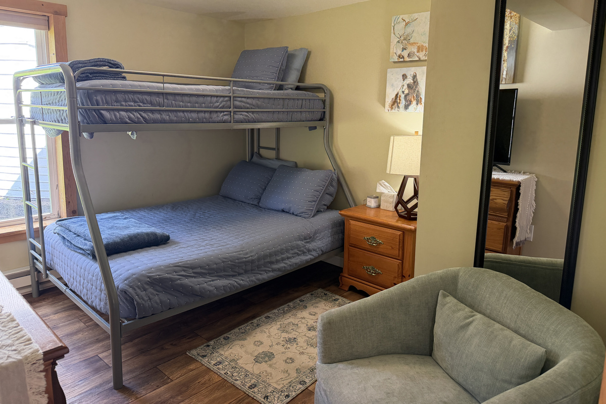 Bunkbed room