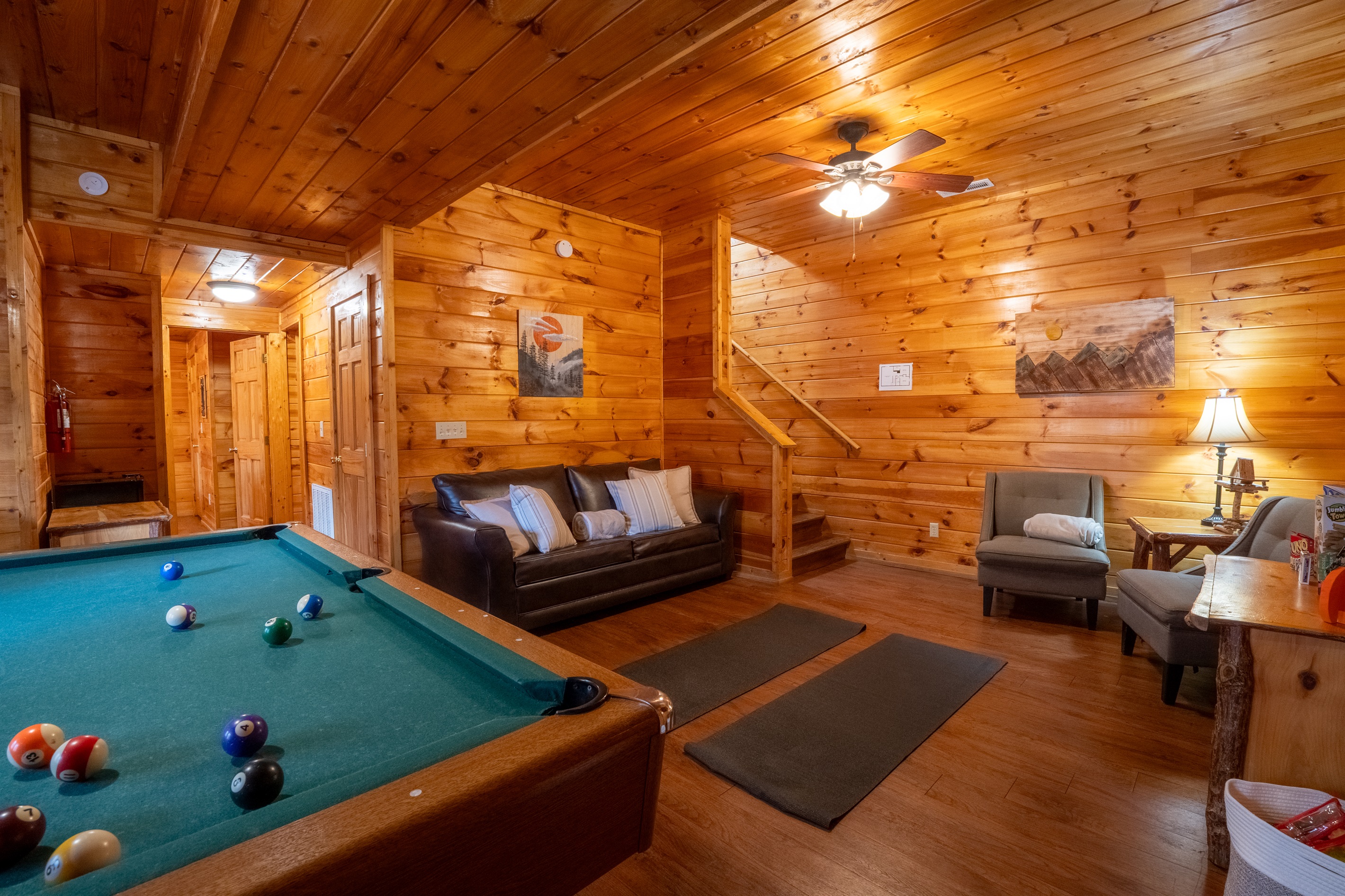 Ready for some movement? Yoga mats and exercise bands are provided.