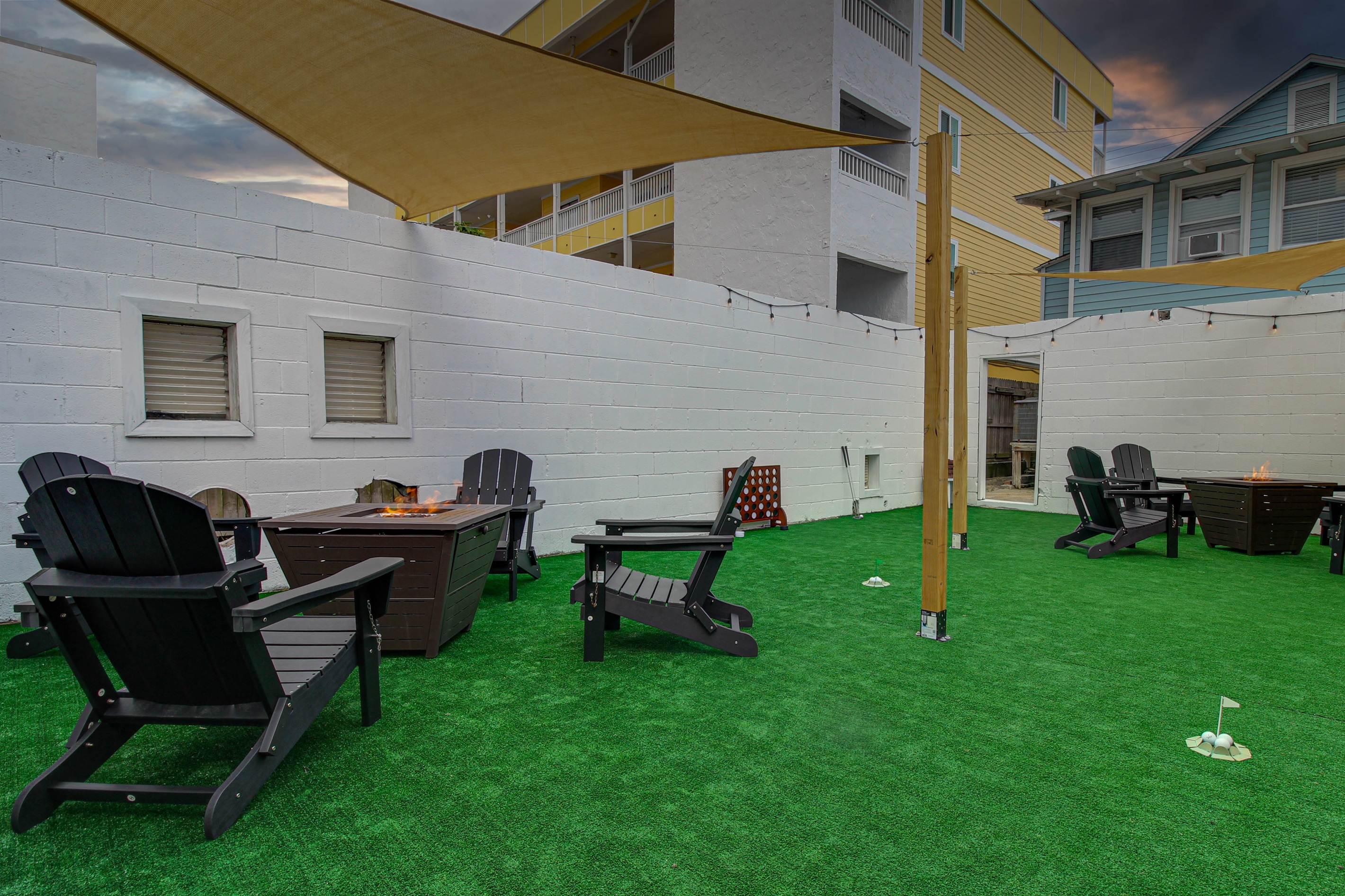 Shared Outdoor Lounge