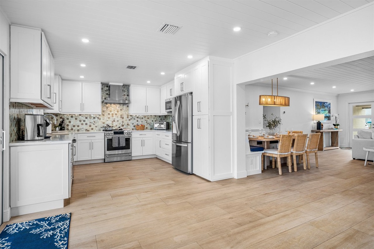 Stylish dining area just steps from the kitchen for easy entertaining