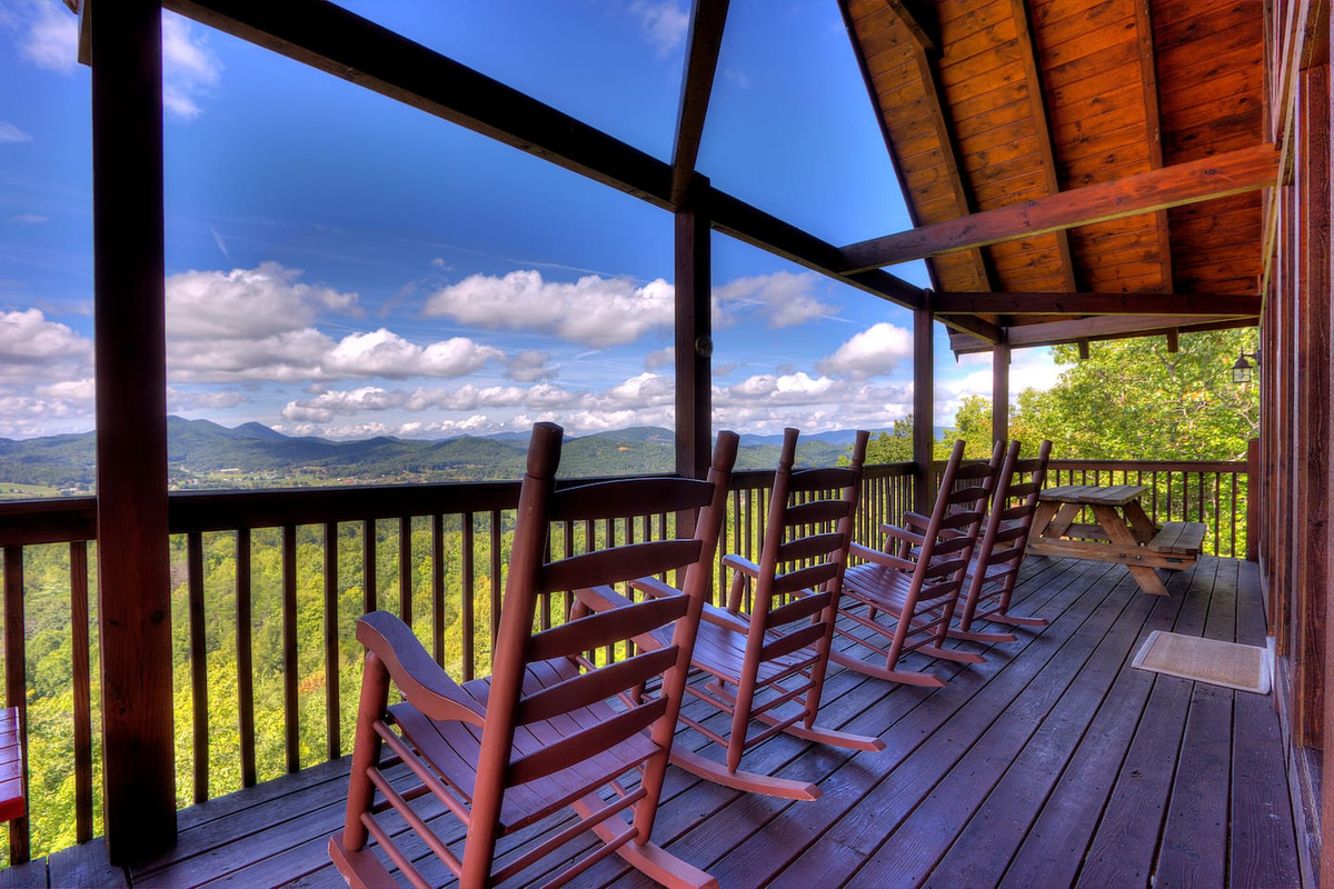 Main level deck