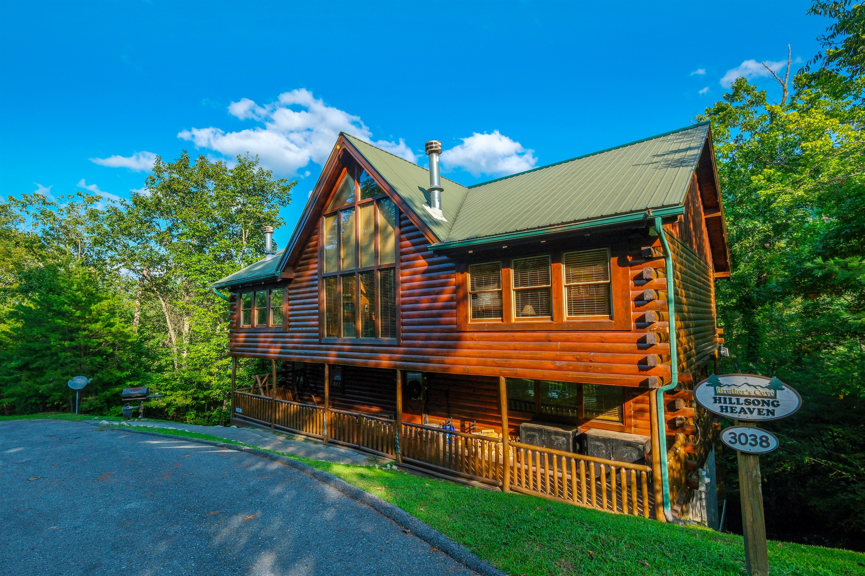 HILLSONG HEAVEN FRONT