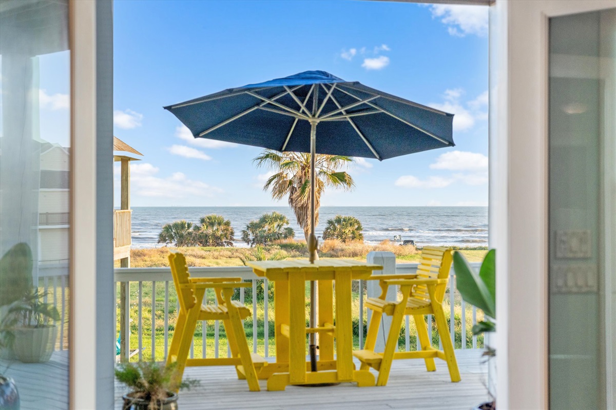 41e438b2519e4e5e8e6b75ed70b31df4 Large | Beachhouse | Texas | TX | Vacation Homes | Galveston | Crystal Beach | Kokomo | Breezy Days | Beachfront Elegance | Sunrise Serenity | Southern Sands Property Management, LLC