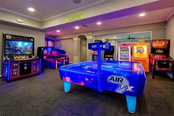 Endless family fun in Windsor Hills' arcade – air hockey, arcade favorites and laughter for all ages!