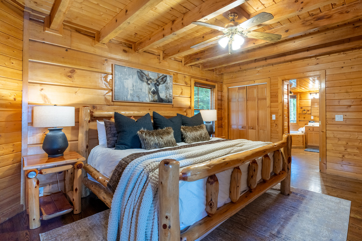 Master Bedroom 1 with King bed and ensuite bathroom