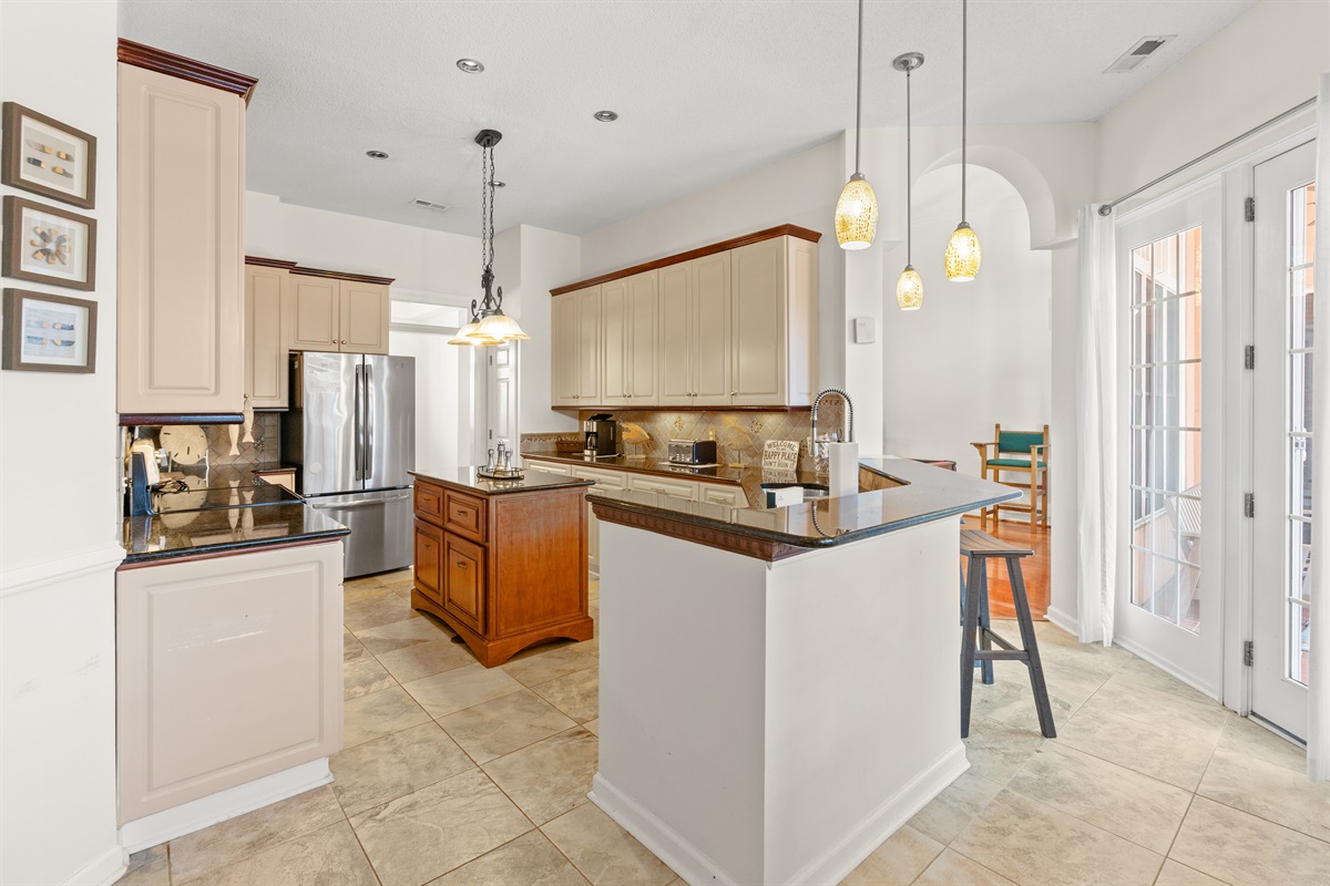 Spacious Kitchen with all you will need