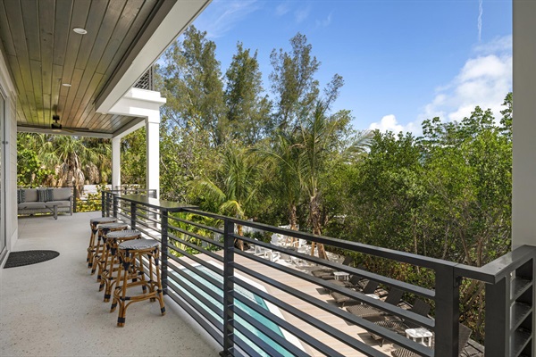 Dining room deck