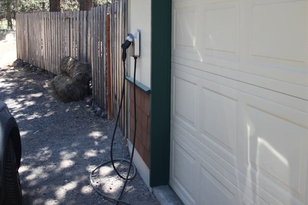 EV trickle charger available for renters