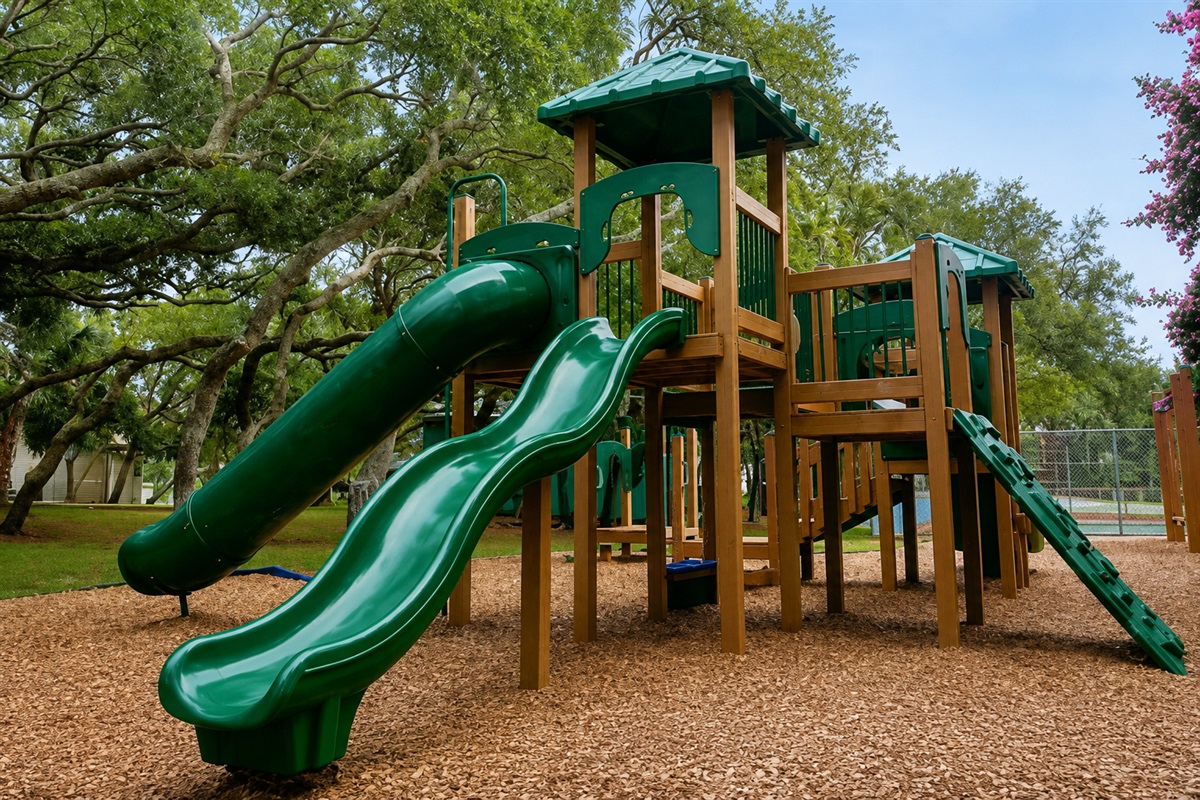 Neighborhood Park one block away
