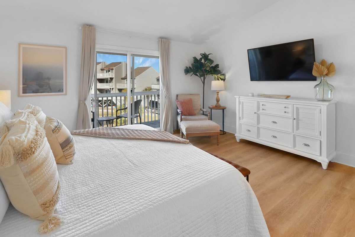 Wake up in the king master suite and step directly onto your private deck before the rest of the house stirs.