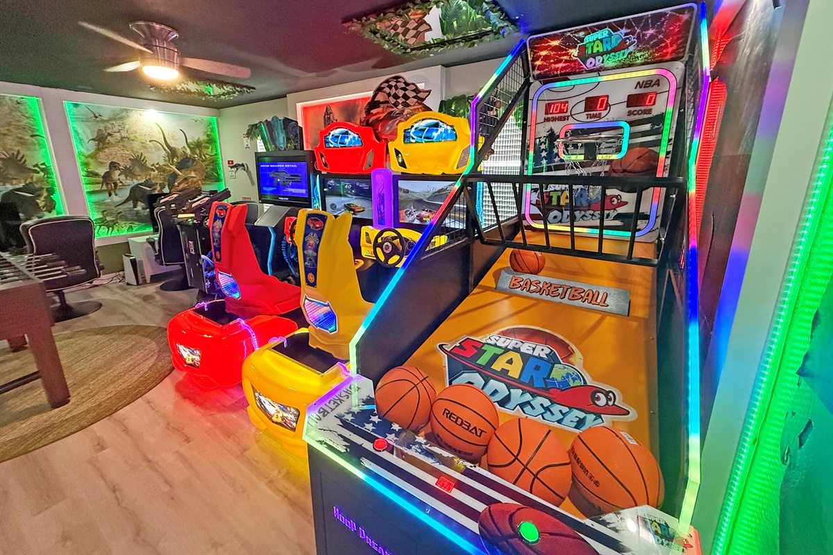 Welcome To Castle Getaways-Lancaster! Incredible Arcade (All games are FREE-TO-PLAY!)