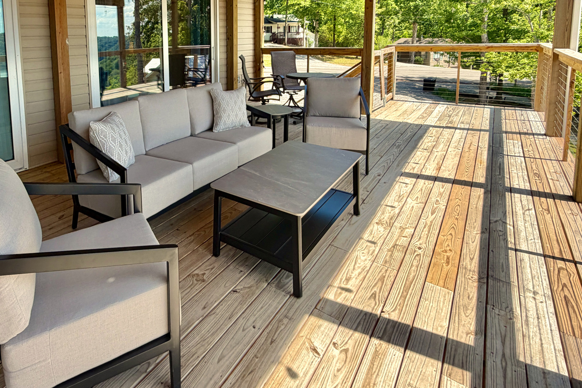 Lower Deck Seating