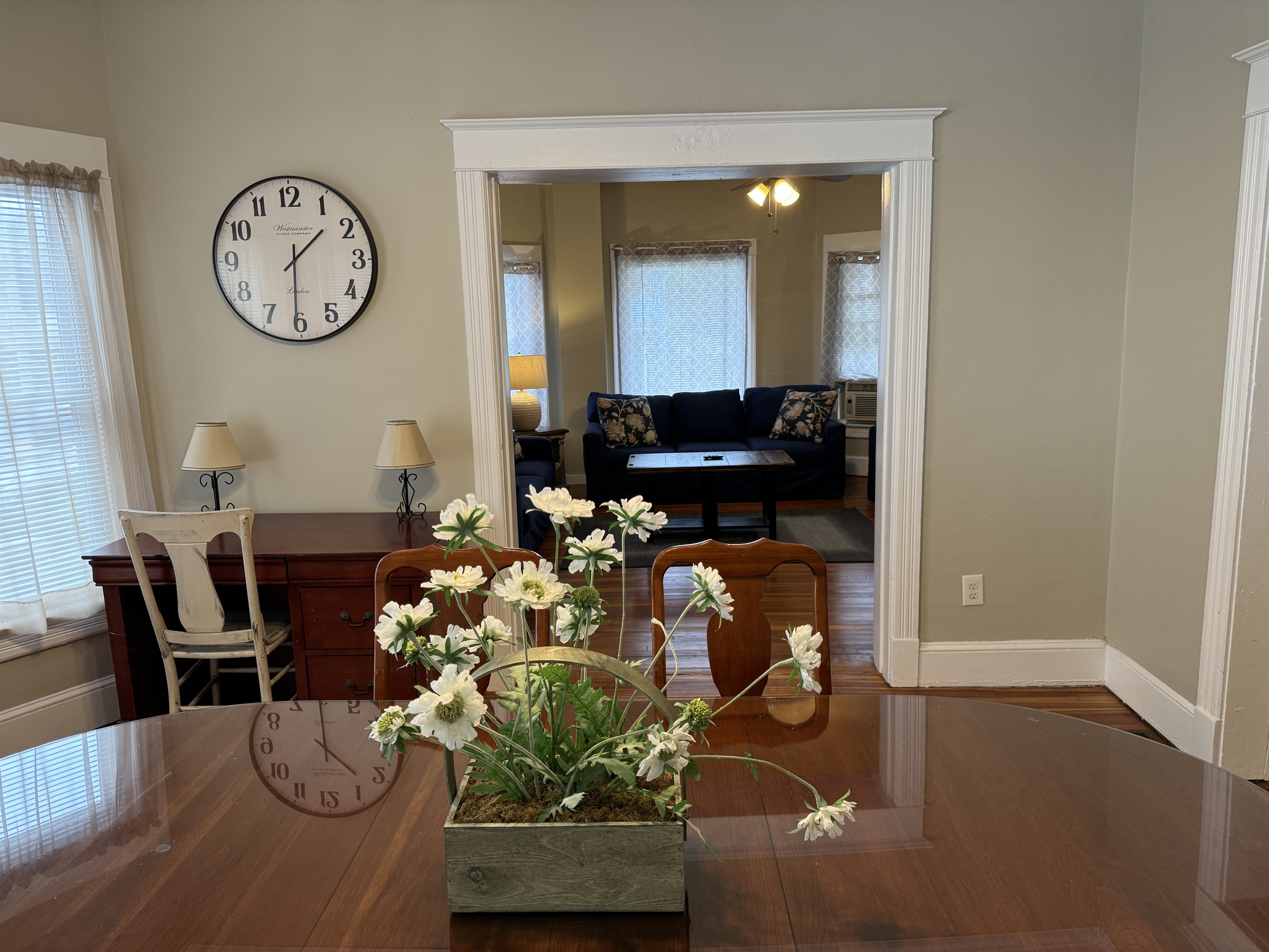 Dining room into living room