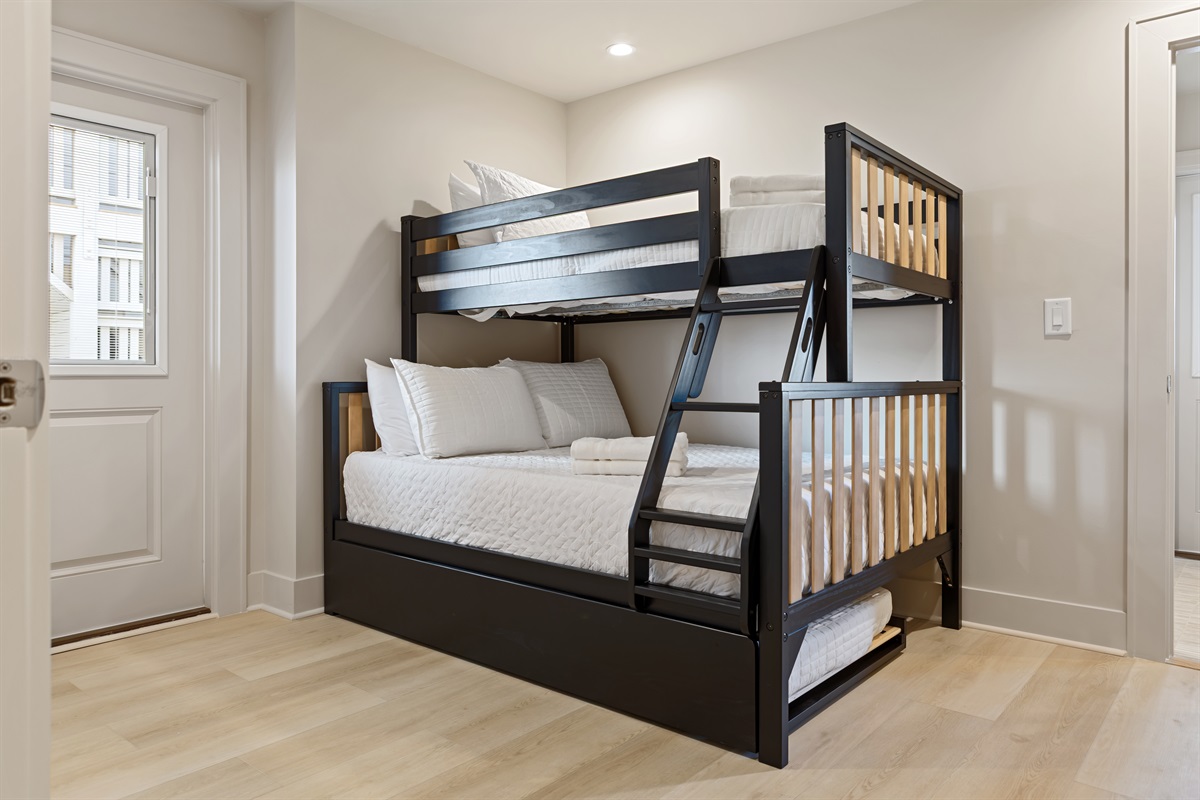 Twin over Full with a trundle Twin | Ground floor