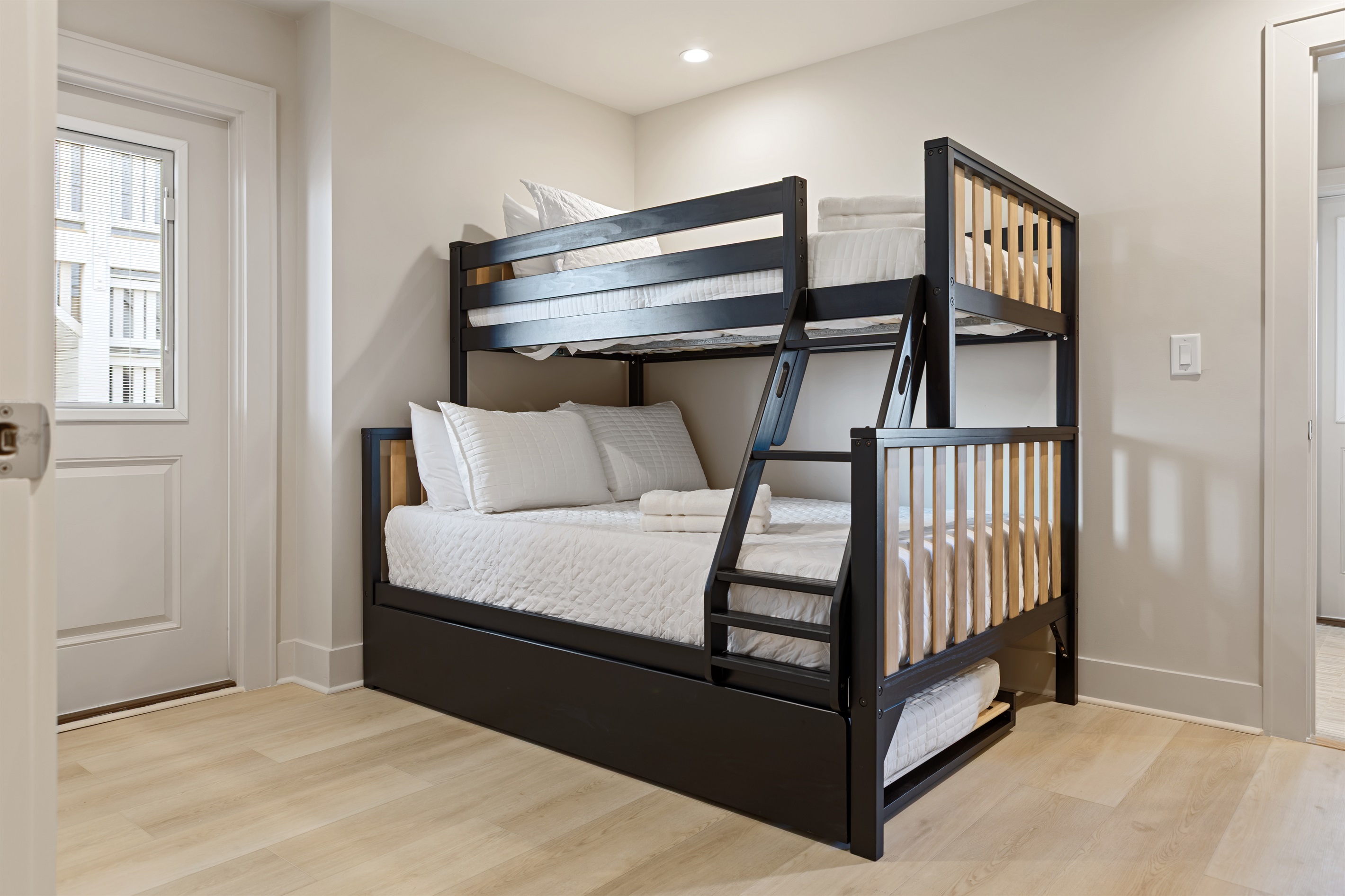 Twin over Full with a trundle Twin | Ground floor