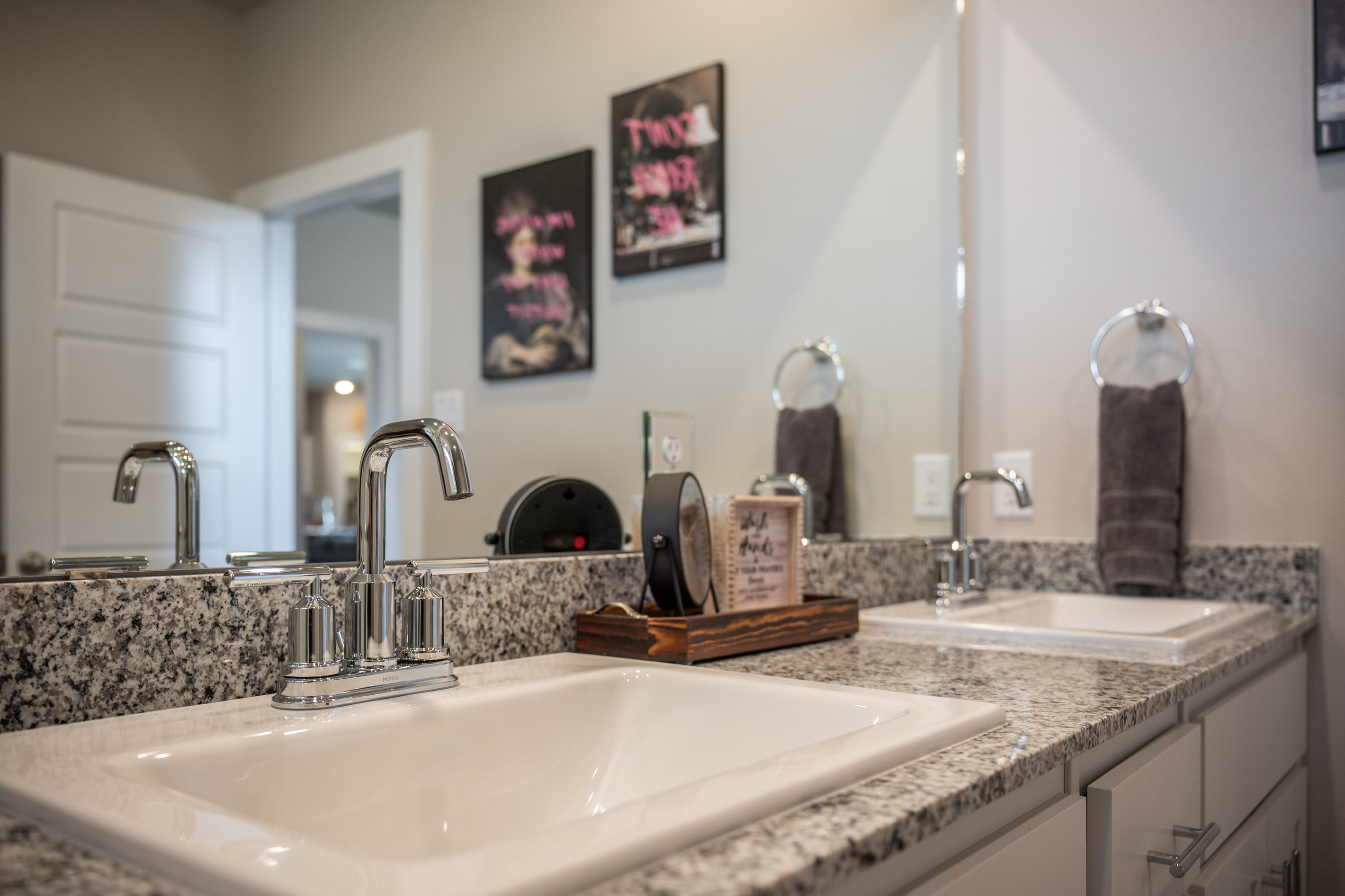 Ensuite