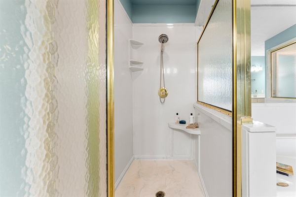 Walk in shower