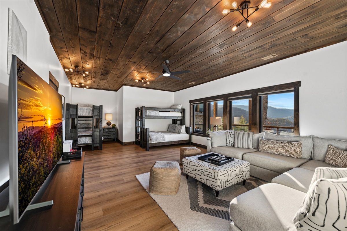 Bunkroom, perfect for families and groups.