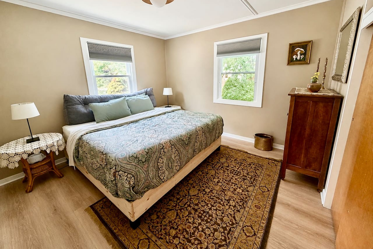 Bedroom